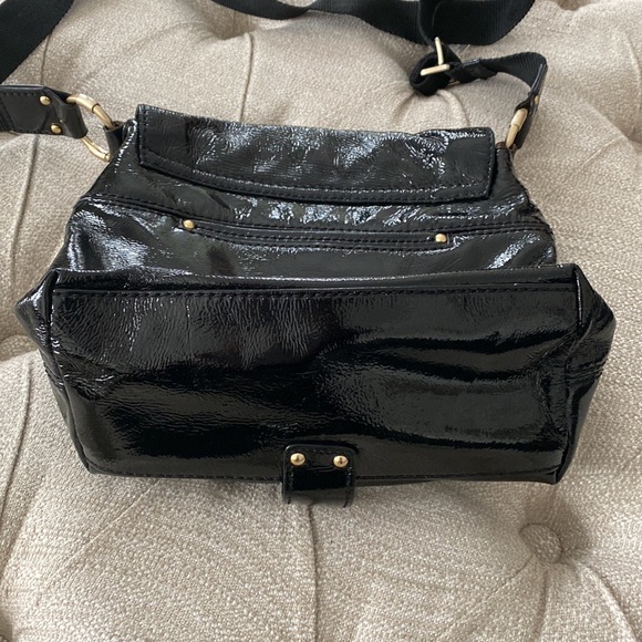 MICHAEL KORS Black Patent Leather Saddle Style Bag with gold accents - Picture 8 of 11